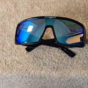 Dragon Stylish Black Sunglasses with Blue Lens
